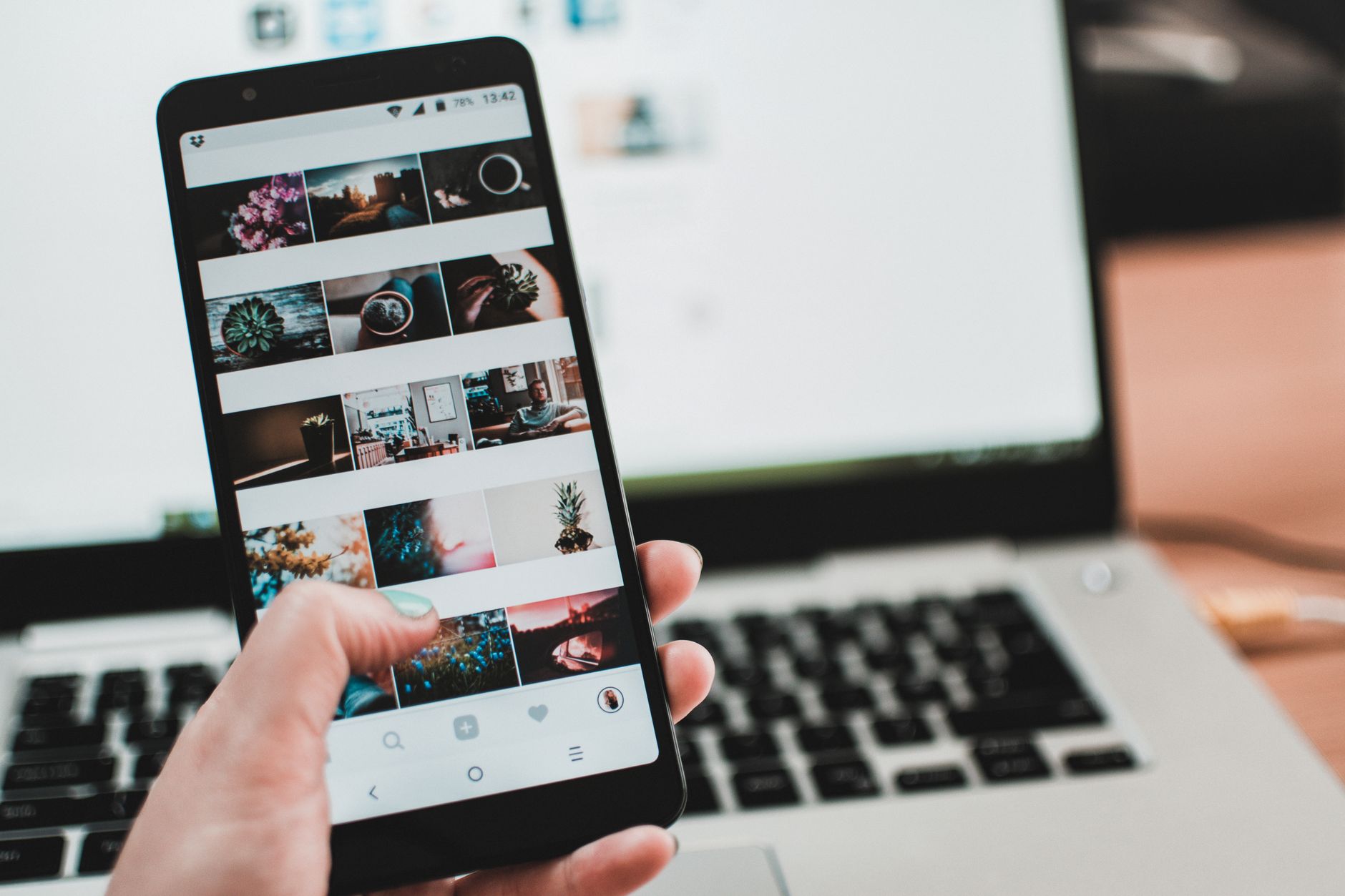 Nicușor Dan avertizează asupra fragmentării societății: „Nouă milioane de români sunt pe TikTok”