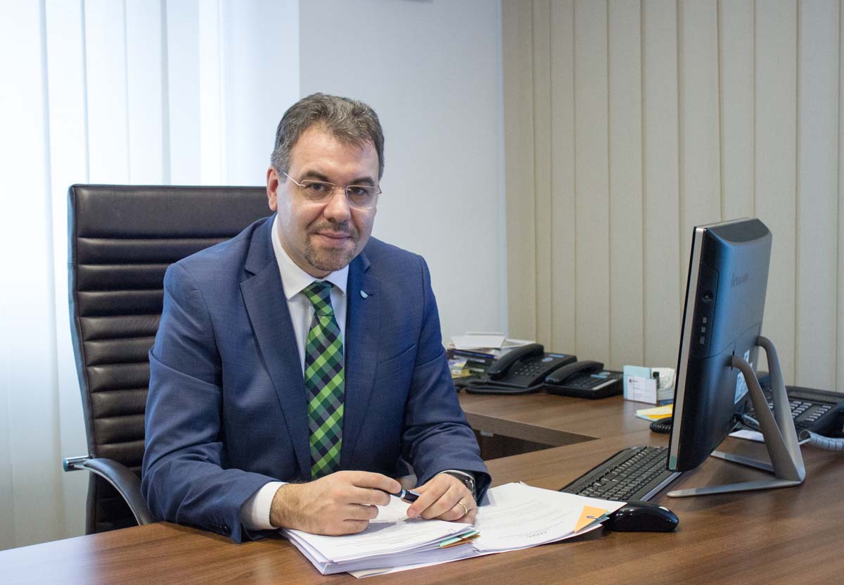 Leonardo Badea: Implementarea AI este esențială pentru ca economiile emergente să evite capcana venitului mediu