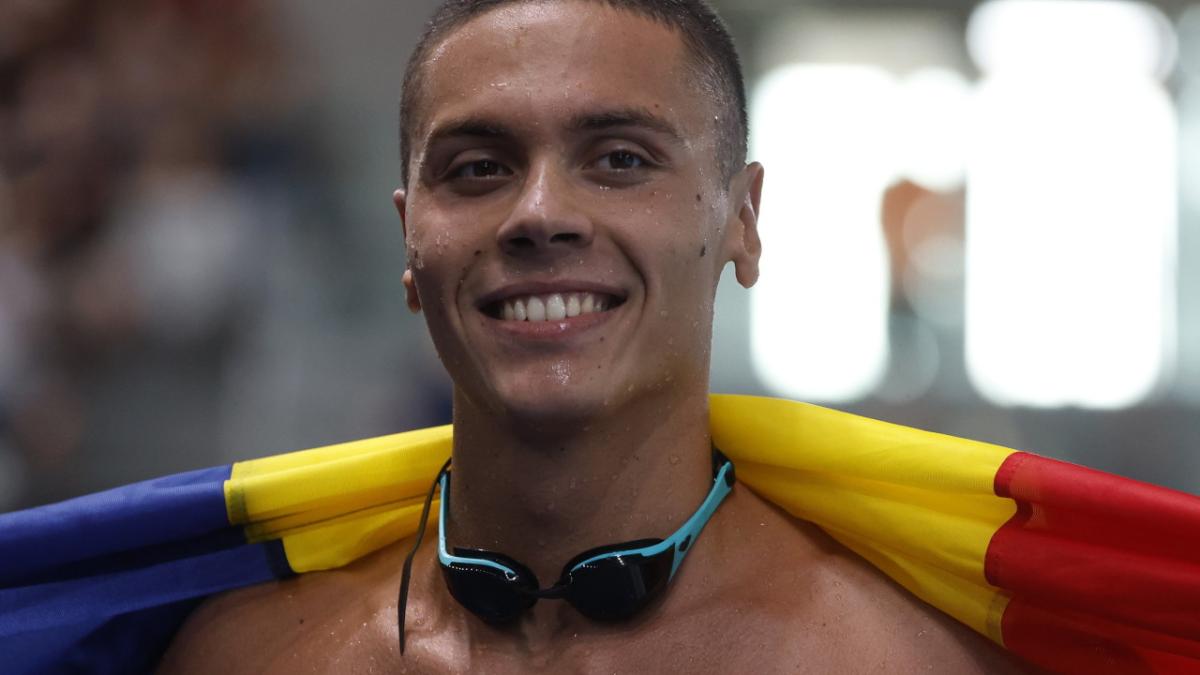 David Popovici împlinește 22 de ani. Succesul de la Paris și Singapore marchează o carieră de top