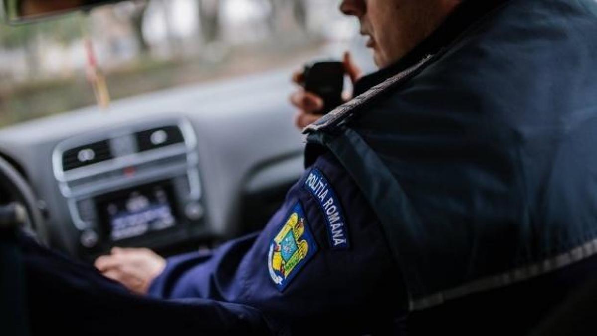 Urmărire violentă în Sectorul 6: Un bărbat a amenințat polițiștii cu un cuțit după un furt