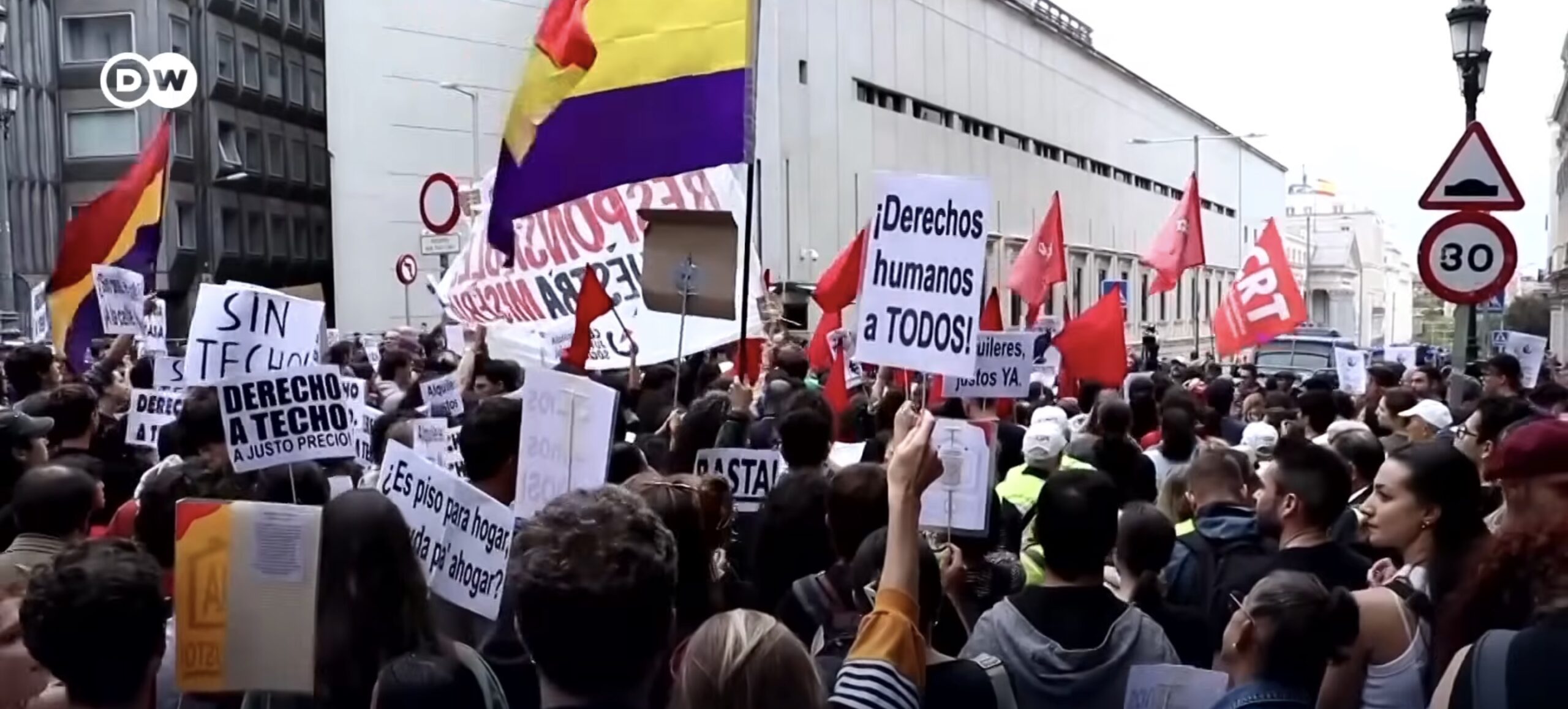 Proteste masive și violente în Spania din cauza crizei locuințelor și a creșterii prețurilor la chirii