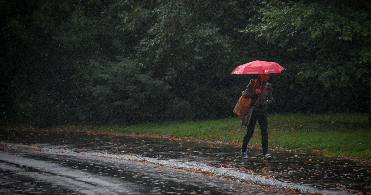 Prognoza meteo pentru România: de la temperaturi de 28 de grade la ploi și răcire în octombrie