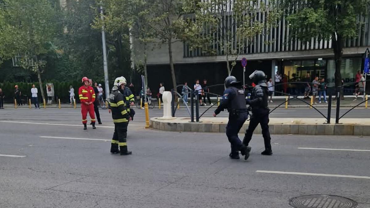 Jandarm rănit în Capitală în urma confruntărilor de la Piața Victoriei