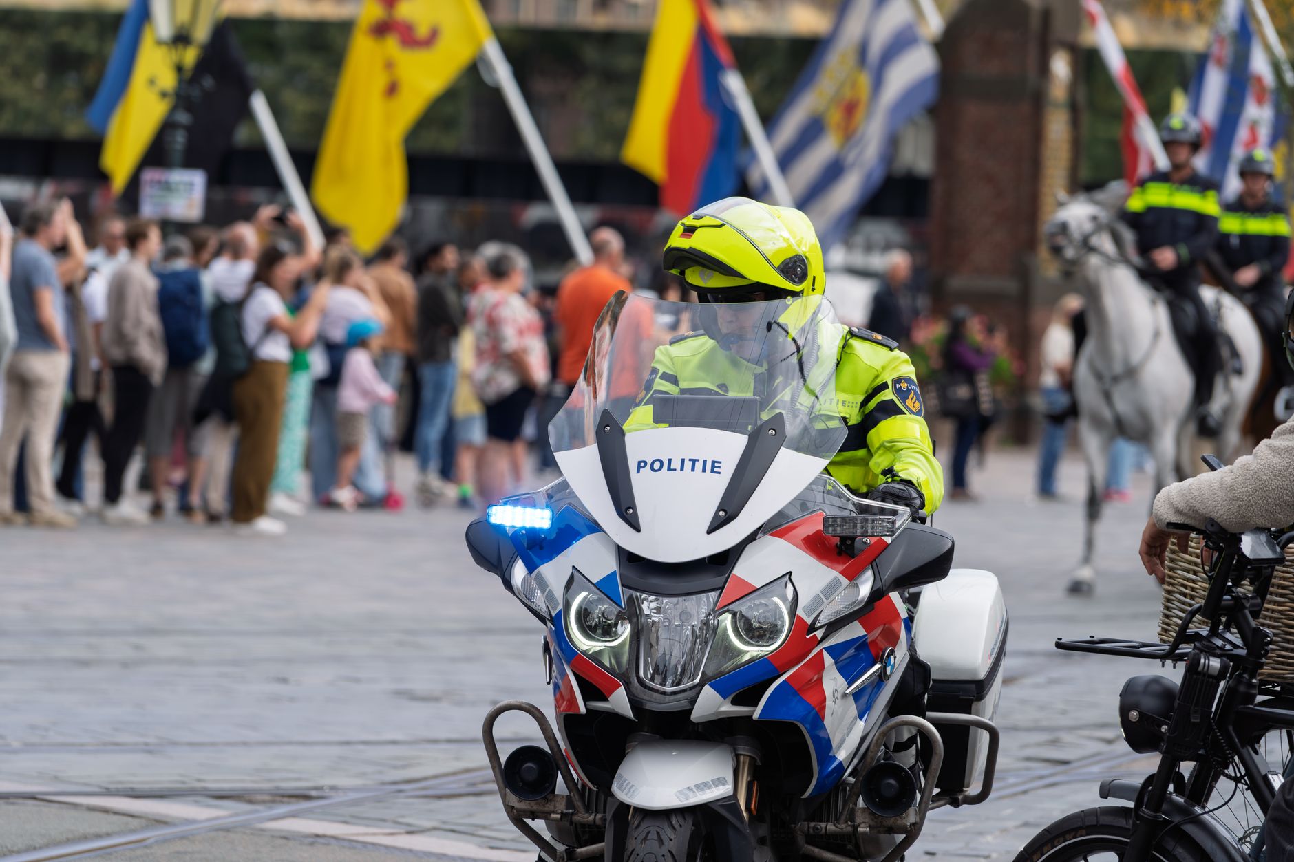 Poliția Română l-a adus în țară pe Vlad Bălțățeanu, suspect în cazul victimei găsite într-o valiză în Olt