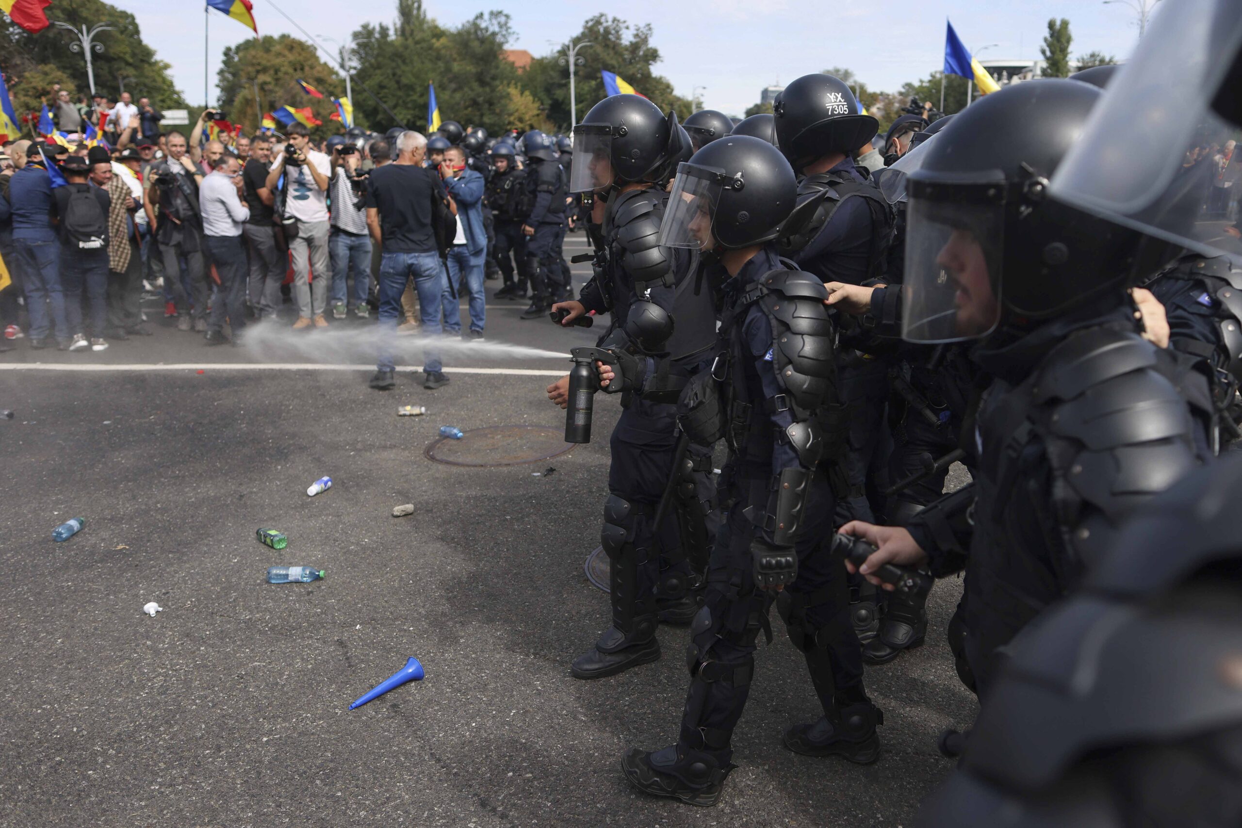 Reacții politice în urma protestelor violente din Piața Victoriei