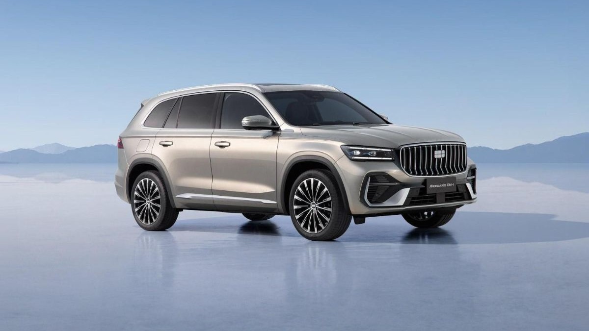Noul SUV chinezesc Geely Monjaro EM-i debutează în Europa cu un preț de aproximativ 46.000 de euro