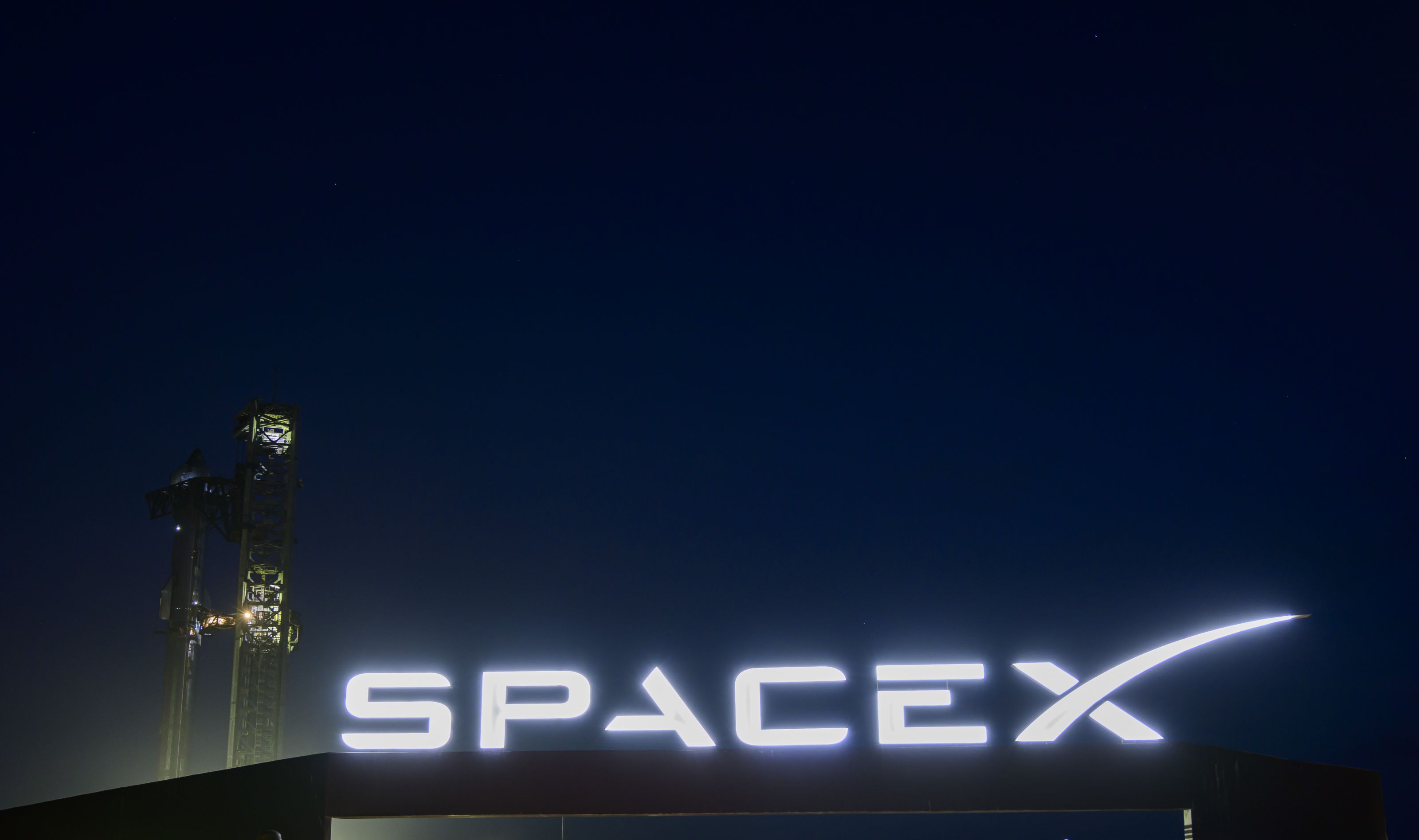 SpaceX vizează o finanțare de 40 de miliarde de dolari pentru achiziția de cipuri Nvidia