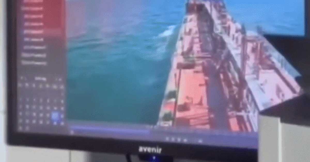 Nava turcească încărcată cu cereale s-a scufundat în zona economică a României după un atac cu drone