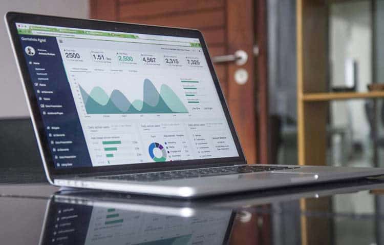 Strategii de creștere în ecommerce: Valorificarea bazei de clienți devine esențială pentru magazinele online