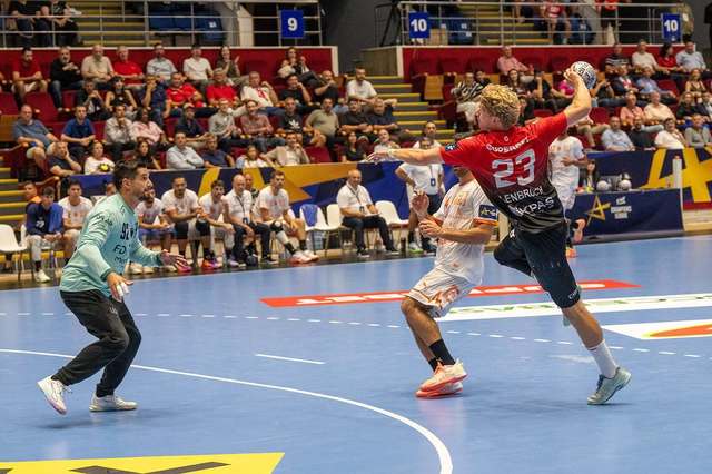 Handbal masculin: FC Barcelona a învins Dinamo București în etapa a III-a din Liga Campionilor