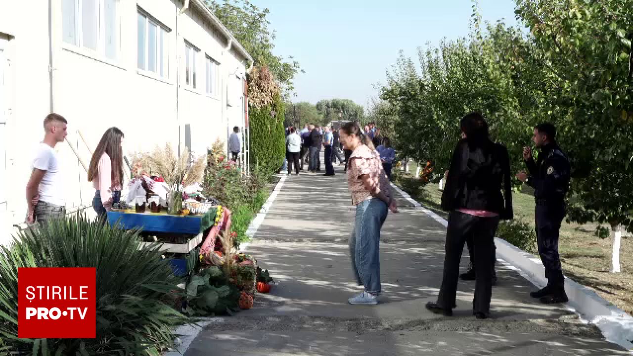 Ziua Recoltei la Penitenciarul Timișoara: deținuții produc alimente pentru propriul consum