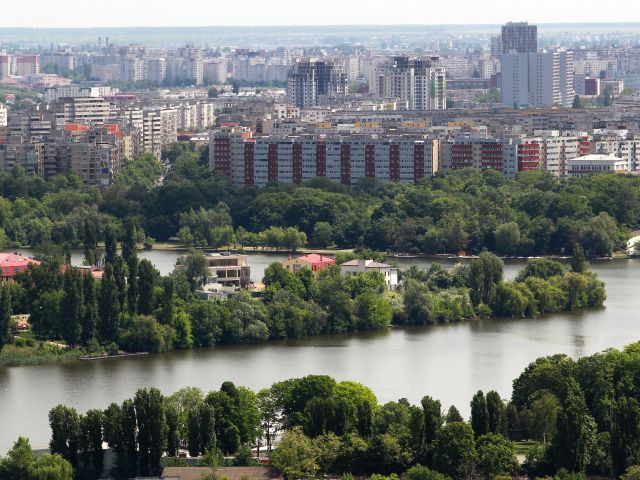 Penthouse de lux cu vedere la Lacul Floreasca este scos la vânzare în București