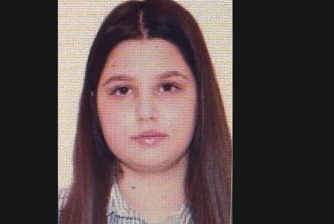 Adolescentă de 15 ani a dispărut din Sectorul 4 al Bucureștiului. Poliția a lansat o urmărire națională