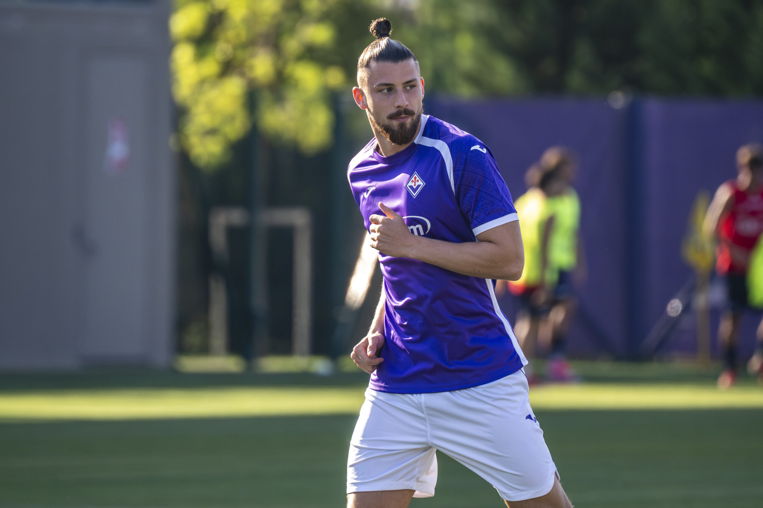 Radu Drăgușin, criticat dur de presa italiană după înfrângerea echipei sale, Fiorentina, în fața lui Genoa