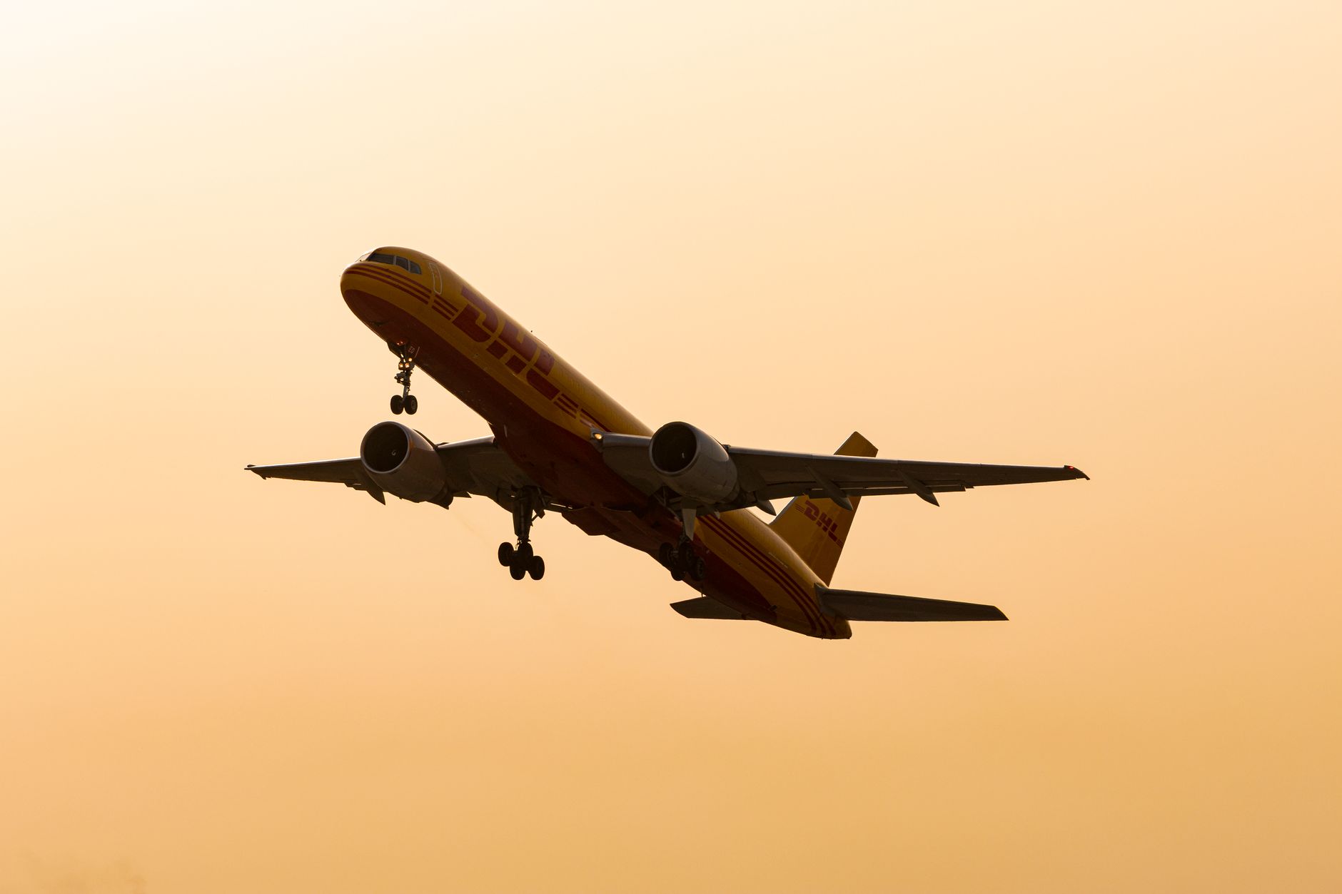 Un Boeing 747-8 al Lufthansa a evitat o catastrofă la aterizarea de la Los Angeles