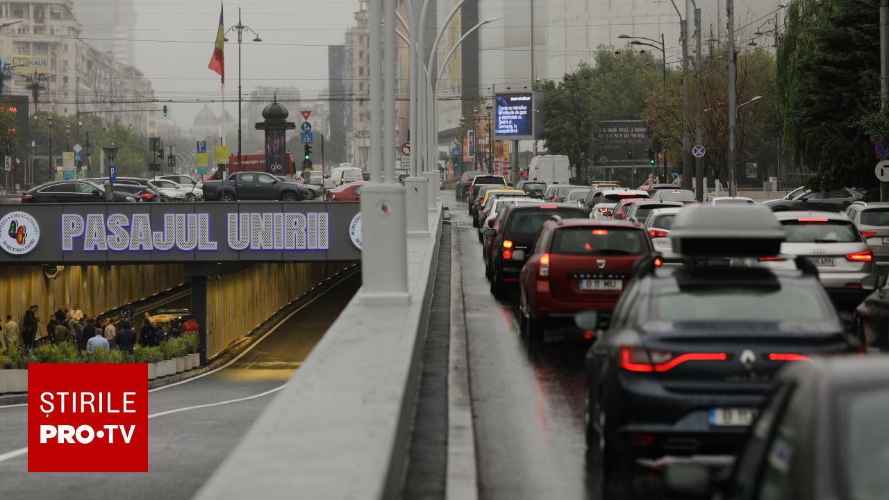 Accident rutier violent în Pasajul Unirii: doi șoferi au fost răniti